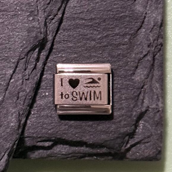 I ♥️ to Swim Italian Charm Bracelet Link - Picture 1 of 1